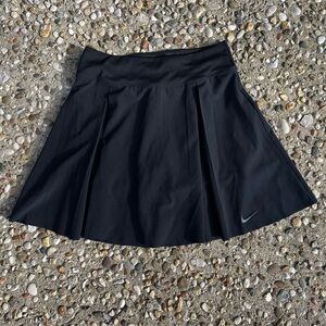 Nike Women's Black Pleated Tennis Golf Pickleball Skort